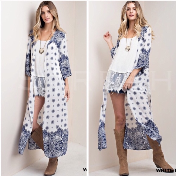 New Casablanca Bohemian Kimono Cardi - Picture 2 of 8